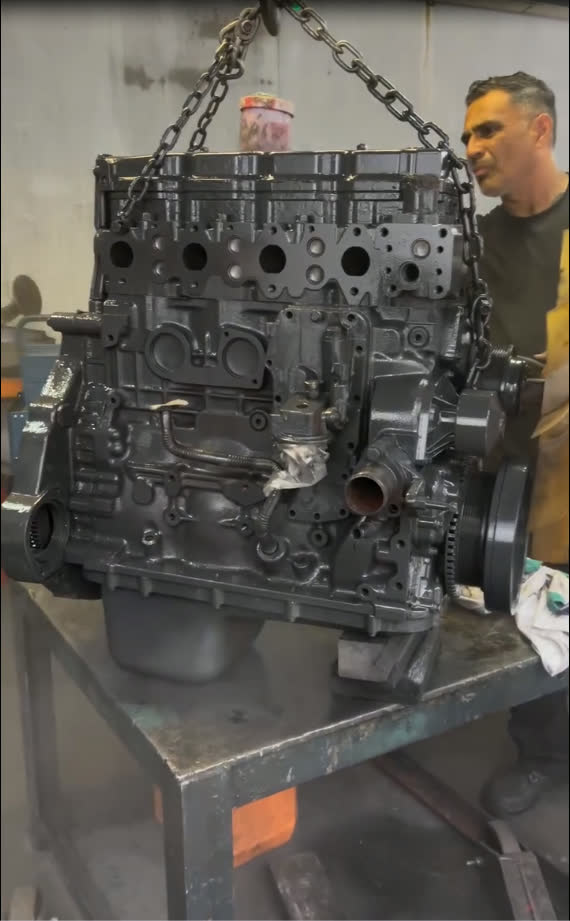 Bloco de motor retificado e pintado, pronto na Caçapava Diesel