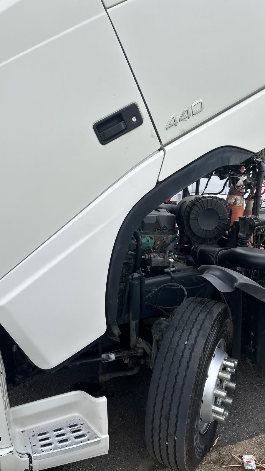 Caminhão Volvo FH